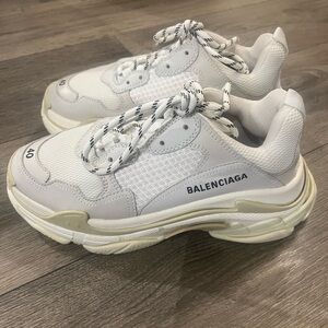 Selling Authentic Balenciaga Triple S (40)